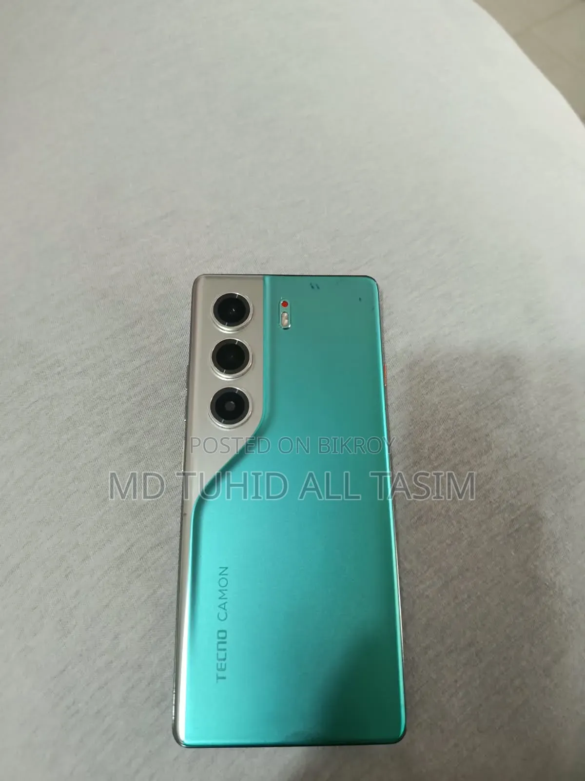 টেকনো ক্যামন ৪০ প্রো ৪জি ২৫৬ জিবি গ্রিন