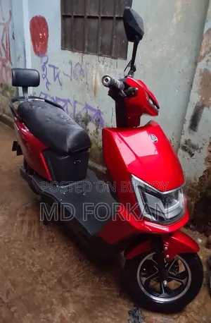 মোটরসাইকেল ২০২৫ রেড