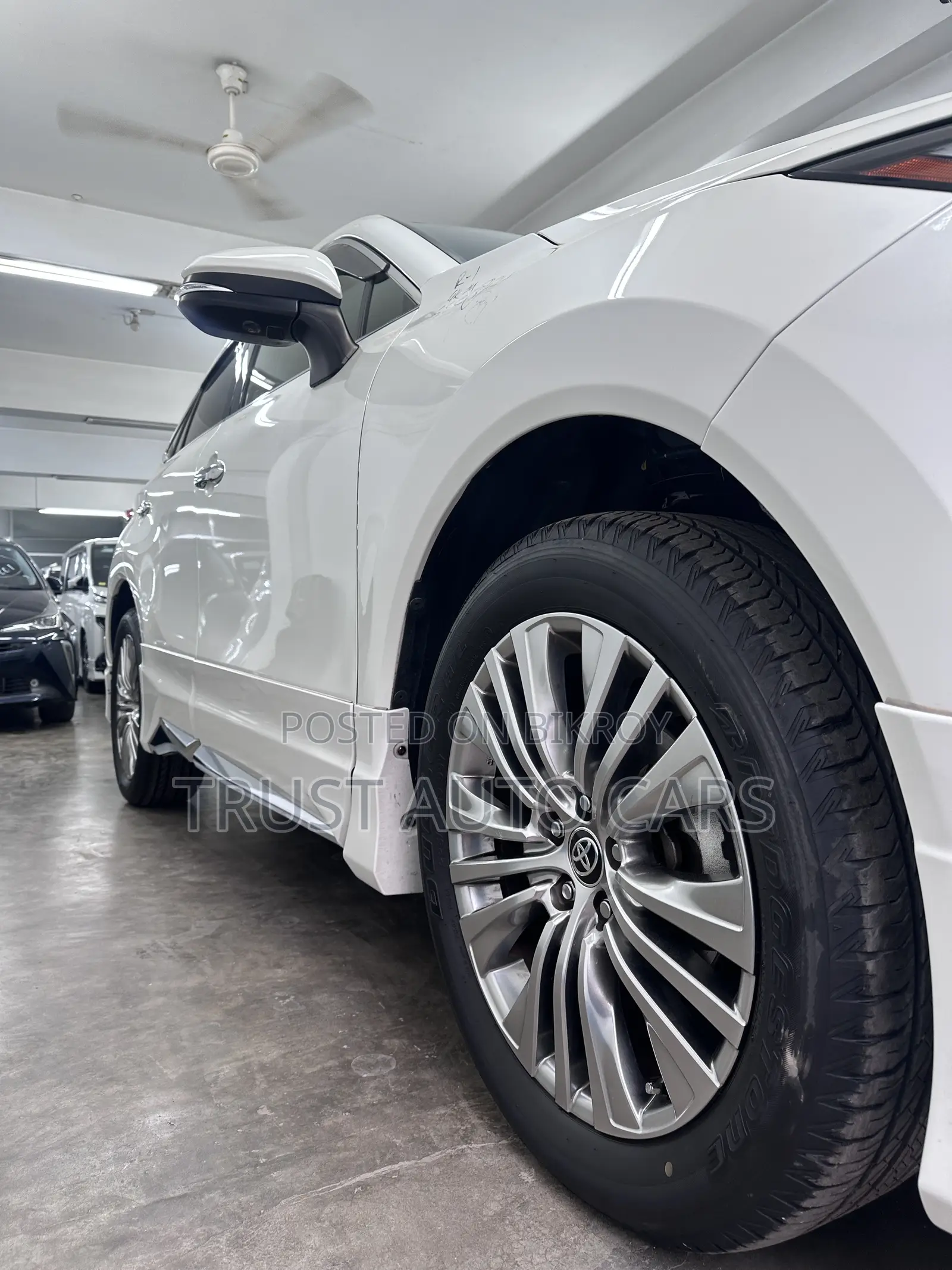 Toyota Harrier Z 2021 Pearl