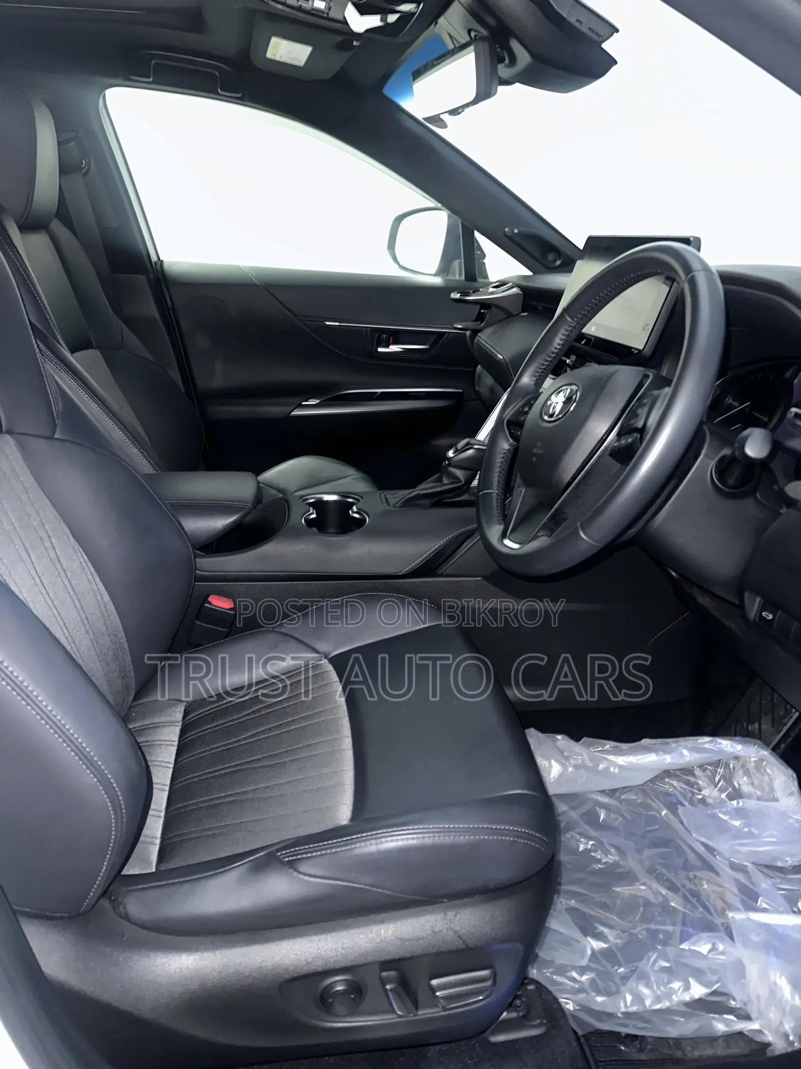 Toyota Harrier Z 2021 Pearl