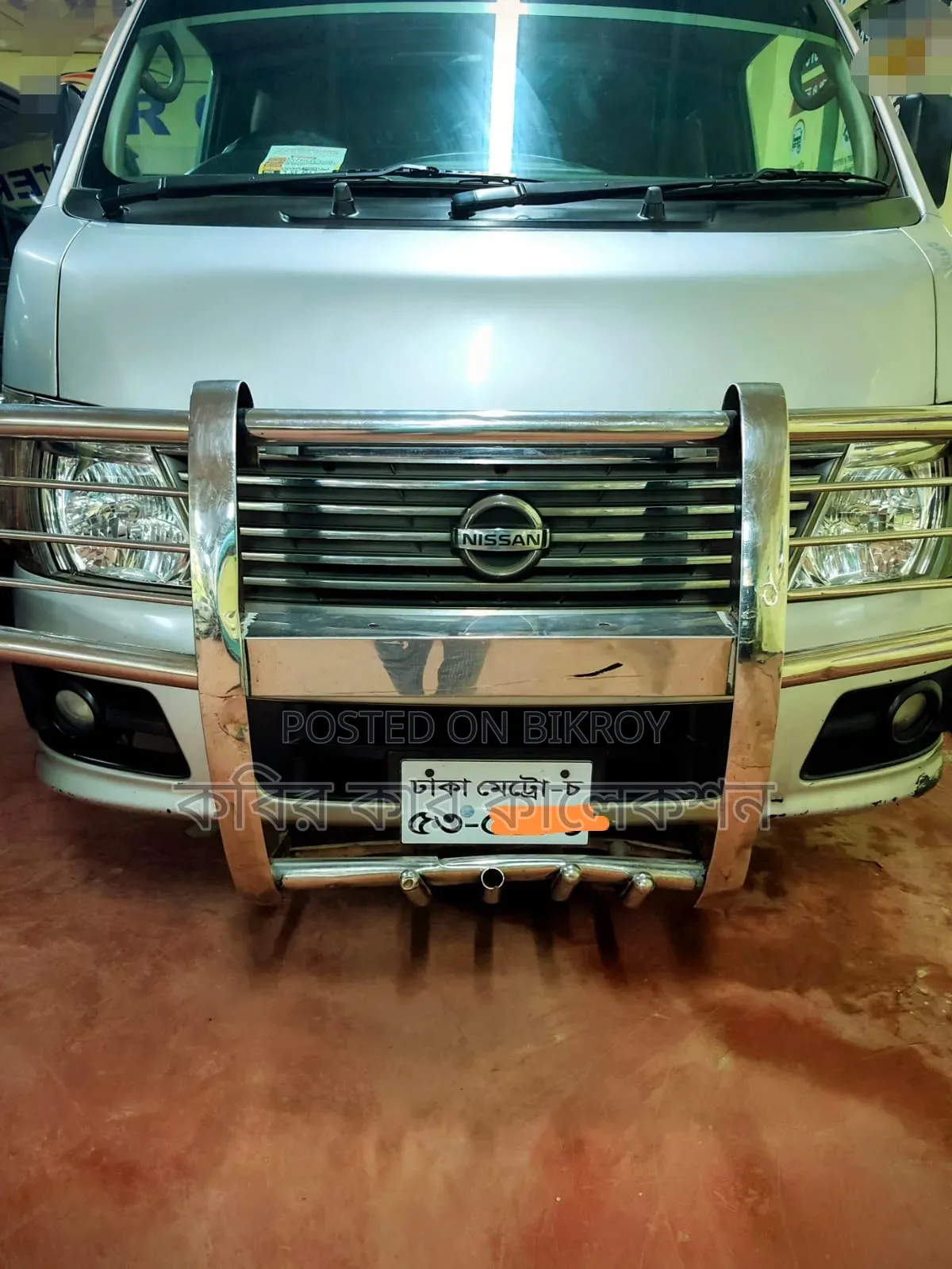 Nissan Caravan (Urvan) 2010 Silver