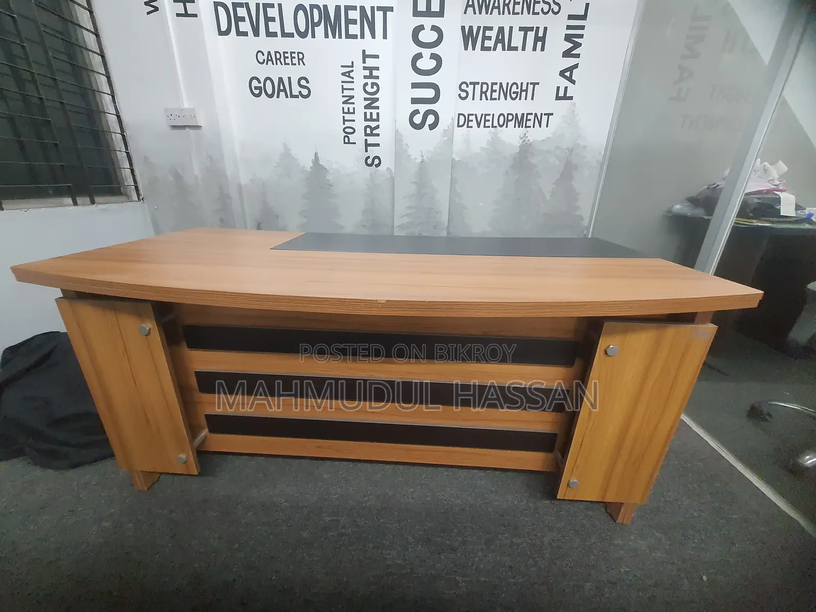 Otobi Office Table