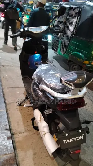 নিউ ওয়াল্টন এক্সপ্লোর ১৪০ ২০২৬ গ্রে