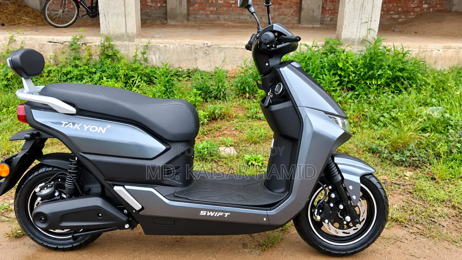 নিউ ওয়াল্টন এক্সপ্লোর ১৪০ ২০২৬ গ্রে