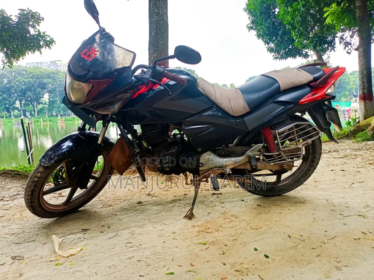 হিরো এক্সট্রিম ১৬০আর ২০০৯ ব্ল্যাক