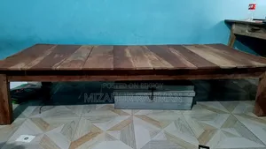 মজবুত ও ঘুনবিহীন খাট বিক্রি হবে