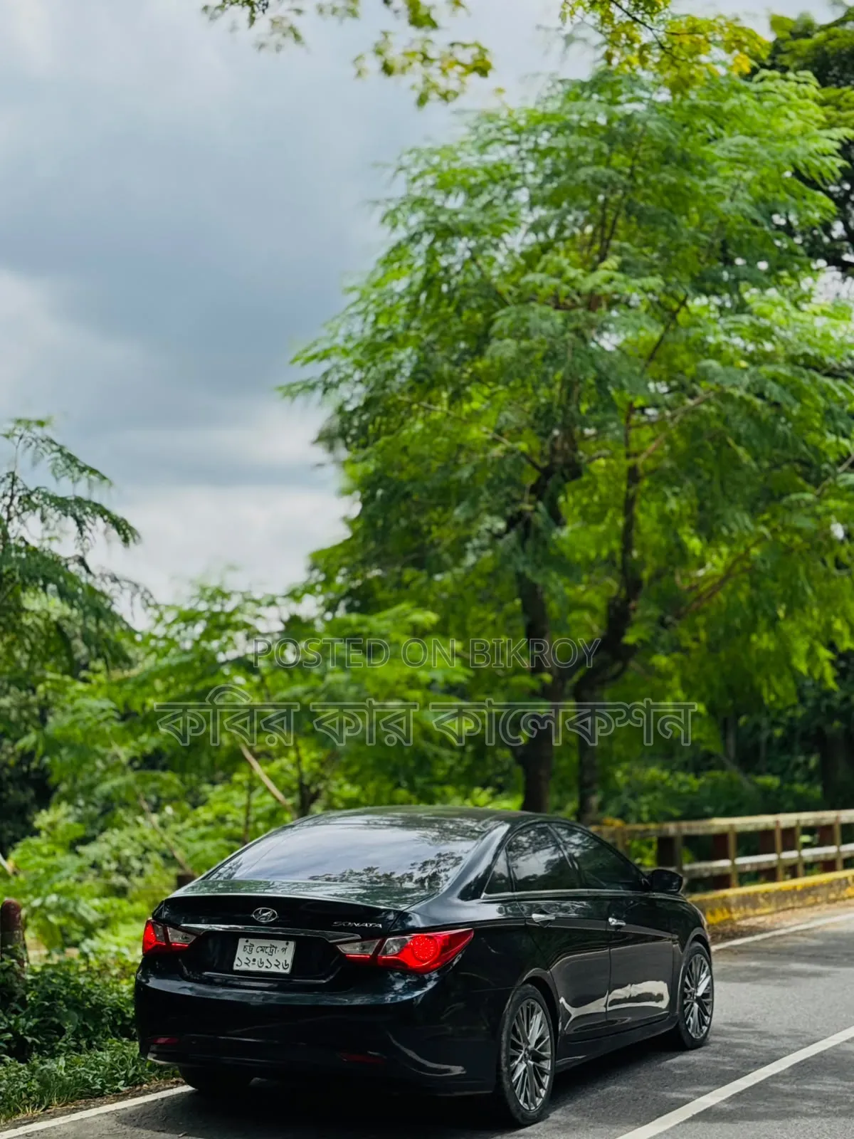 Hyundai Sonata 2011 Black