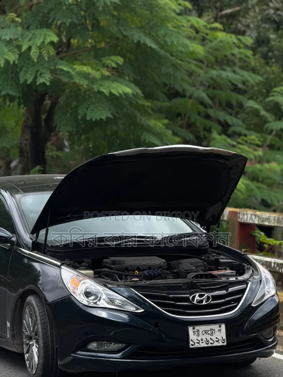 Hyundai Sonata 2011 Black