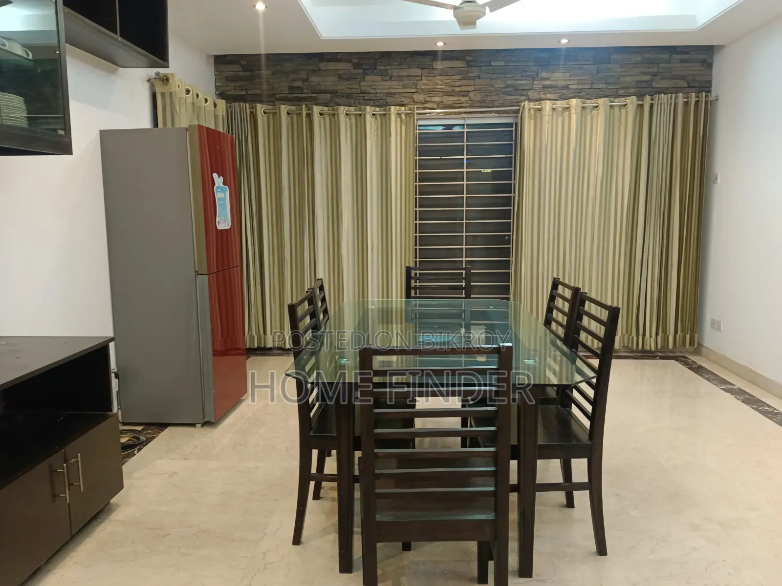 গুলশানে ৩ বেডরুমের ফার্নিশড অ্যাপার্টমেন্ট ভাড়ার জন্য