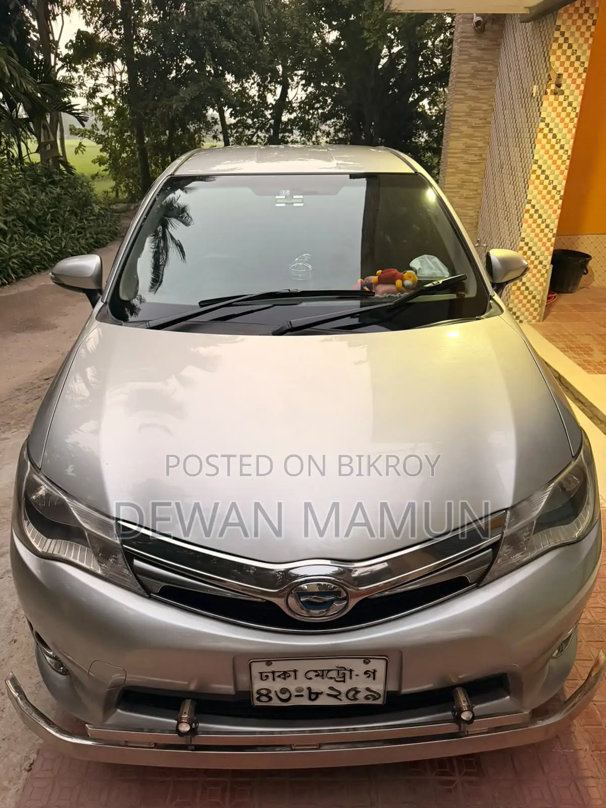 টয়োটা অ্যাক্সিও ১.৫ জি টু-হুইল ড্রাইভ ২০১৫ সিলভার