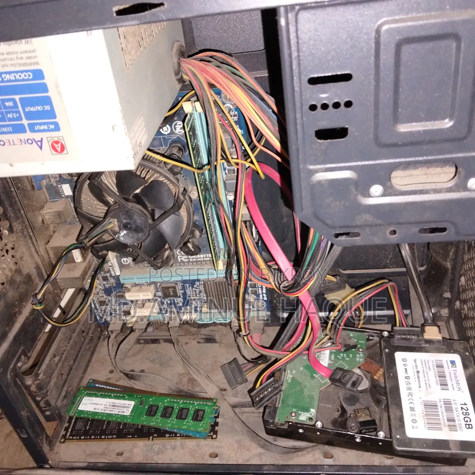 Desktop Computer 4GB Intel Core i3 SSHD+SSD 128GB