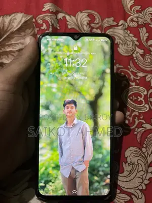 Vivo Y21 64 GB Blue
