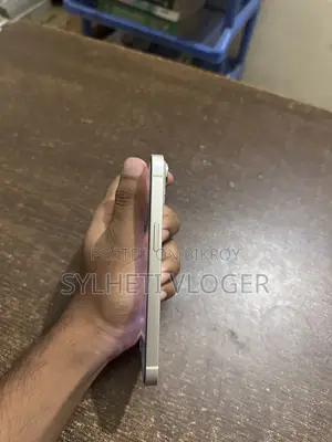 Apple iPhone 13 128 GB White