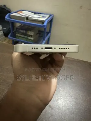 Apple iPhone 13 128 GB White