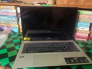 Laptop Acer AcerNote 760 8GB AMD Ryzen 3 SSD 512GB