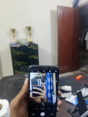 Vivo V19 128 GB Graphite