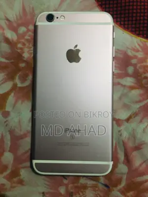 Apple iPhone 6s 32 GB Black