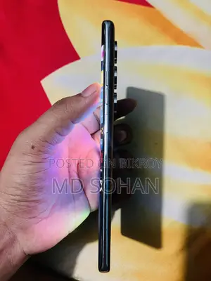 Tecno Camon 40 Pro 4G 256 GB Silver