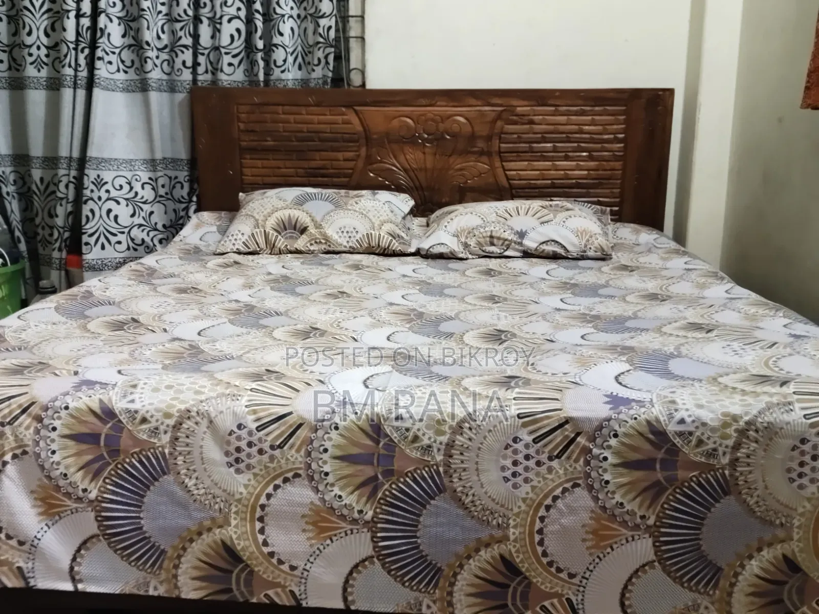 I bought the bed new 3 months ago, will sell it due to relocation
