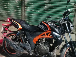 Runner Xtreet 150 2018 Black