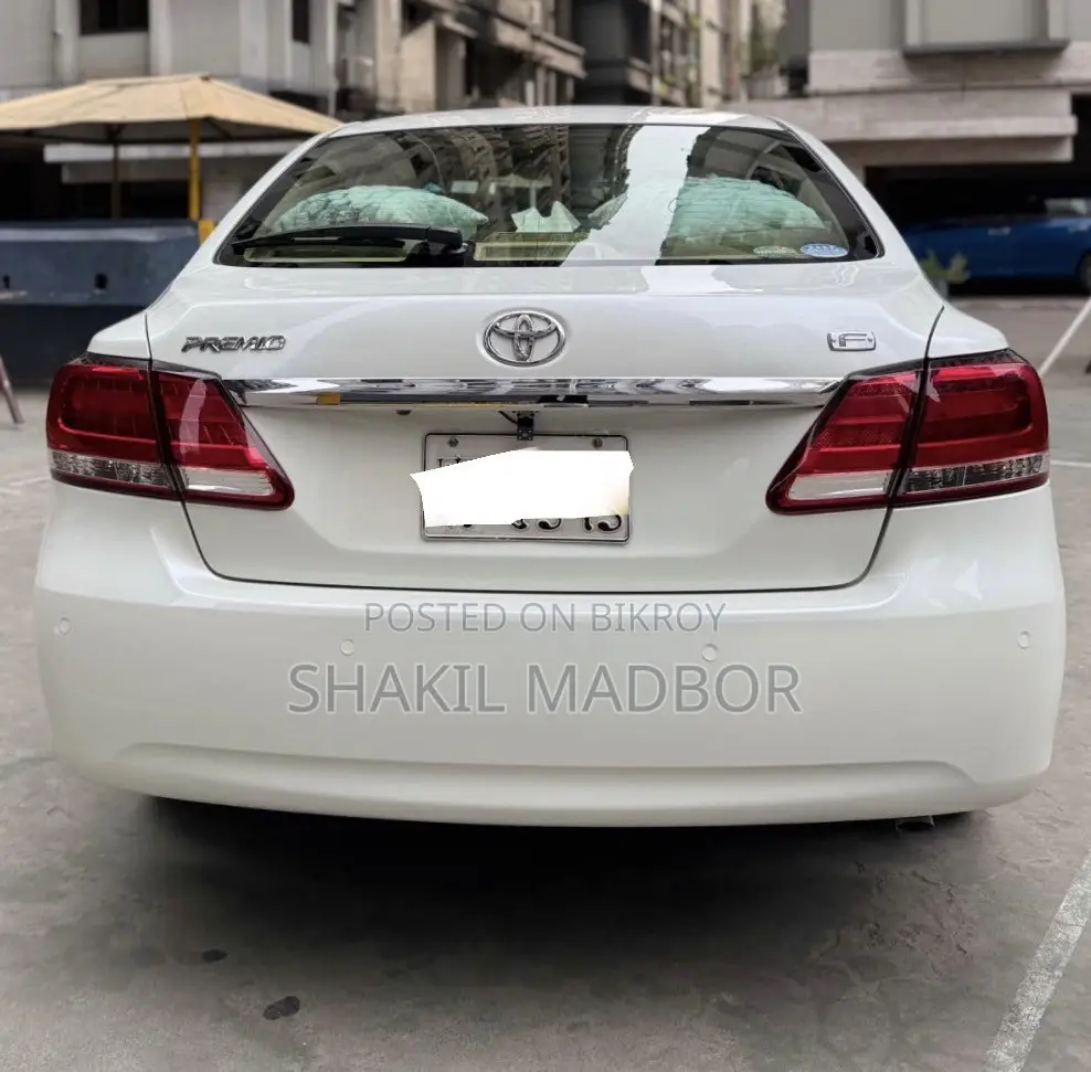 Toyota Premio 1.5 FWD 2018 White