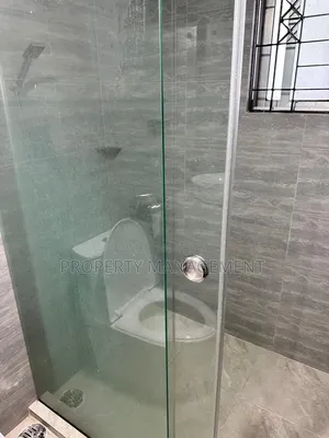 Furnished 4bdrm Apartment in Gulshan for rent