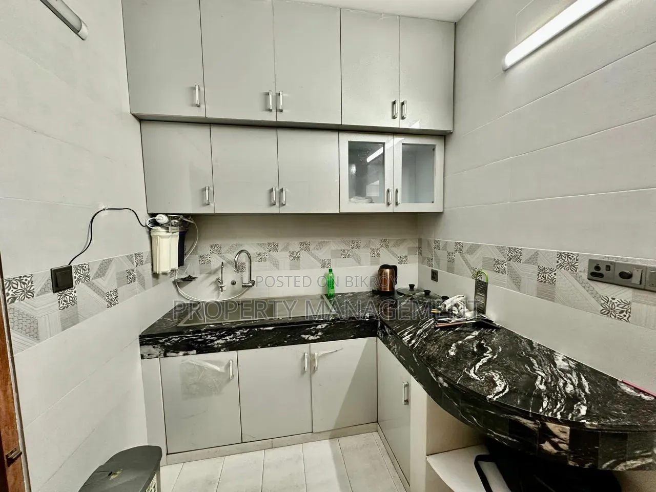 Furnished 4bdrm Apartment in Gulshan for rent