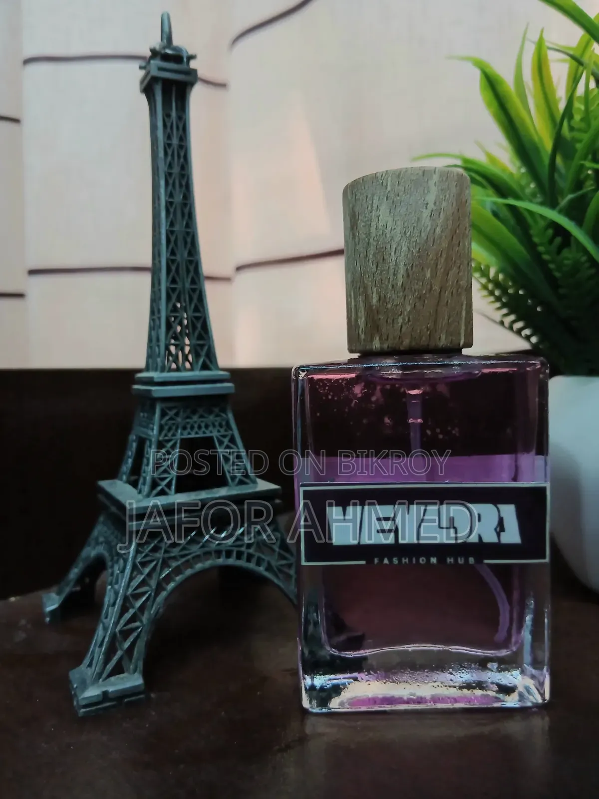 FANTASY — A Scent That Speaks Without Words