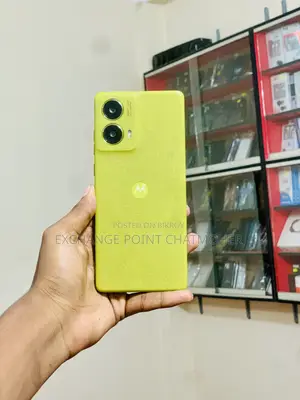Motorola Moto G85 128 GB Yellow