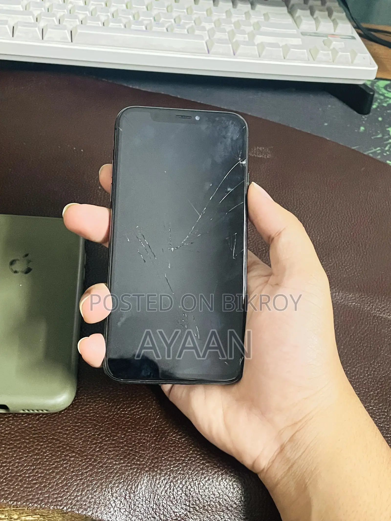 অ্যাপল আইফোন এক্স ৬৪ জিবি কালো