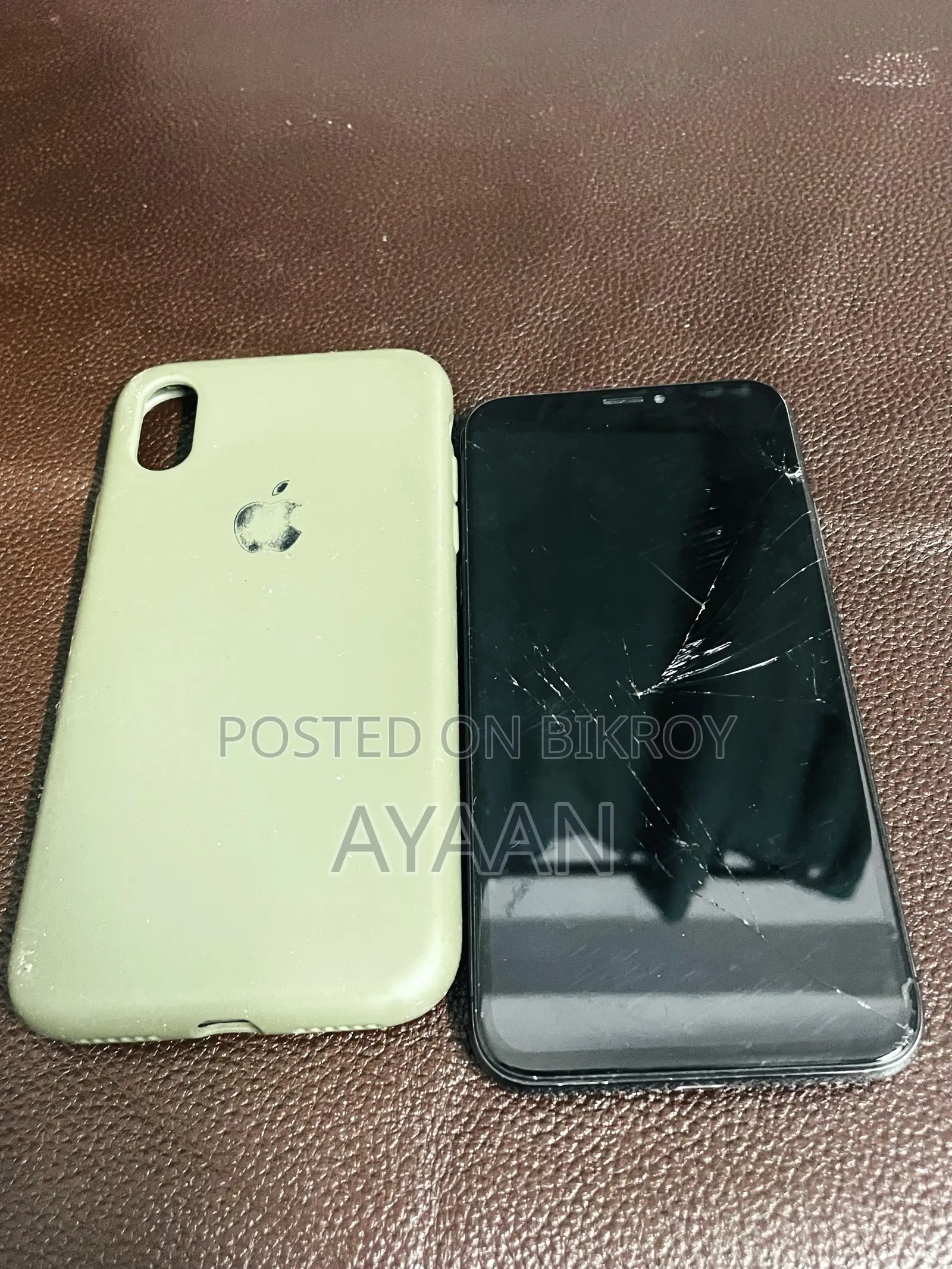 অ্যাপল আইফোন এক্স ৬৪ জিবি কালো