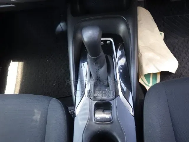 Toyota Corolla Touring G-X 2021 Pearl