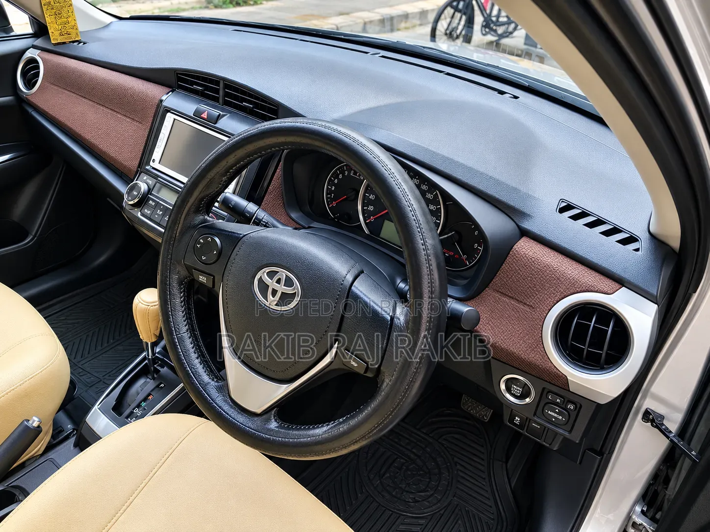 Toyota Axio 1.8 Luxel 2WD 2012 Beige
