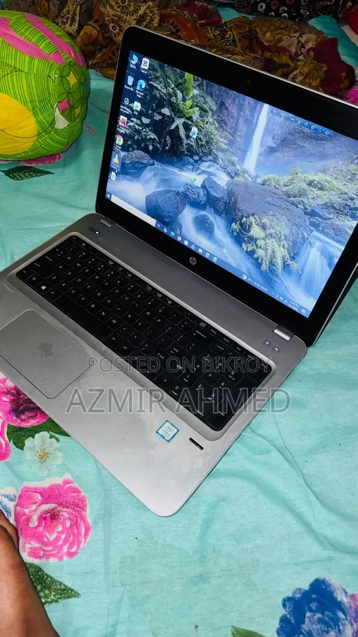 Laptop HP ProBook 450 G4 8GB Intel Core i3 SSD 1T