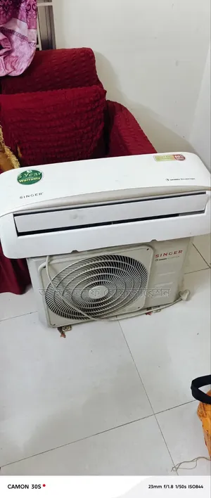 একটি এক টন ইনভার্টার এসি বিক্রি করা হবে