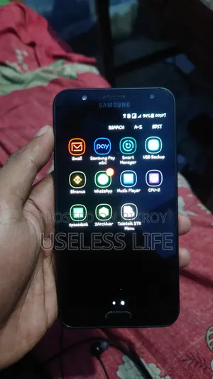 Samsung Galaxy J7 16 GB Black