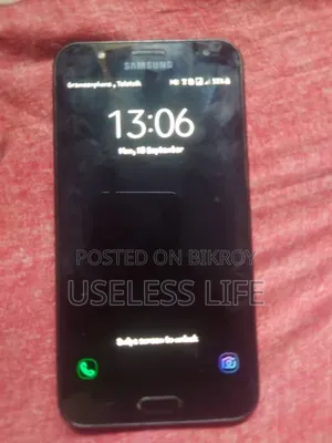 Samsung Galaxy J7 16 GB Black
