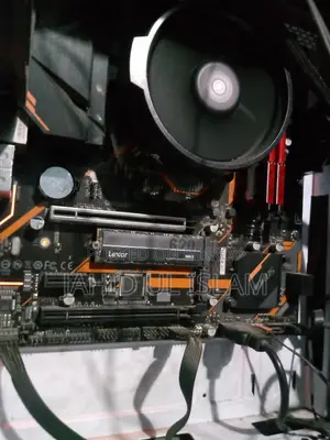 Desktop Computer Gigabyte 16GB AMD Ryzen 5 SSD 1T
