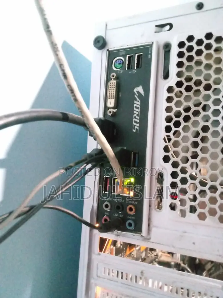 Desktop Computer Gigabyte 16GB AMD Ryzen 5 SSD 1T