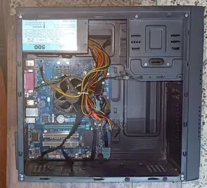 Desktop Computer Gigabyte 4GB Intel Core i5 HDD 500GB