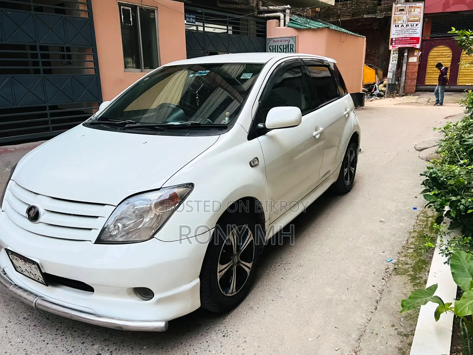 Toyota IST 2005 White