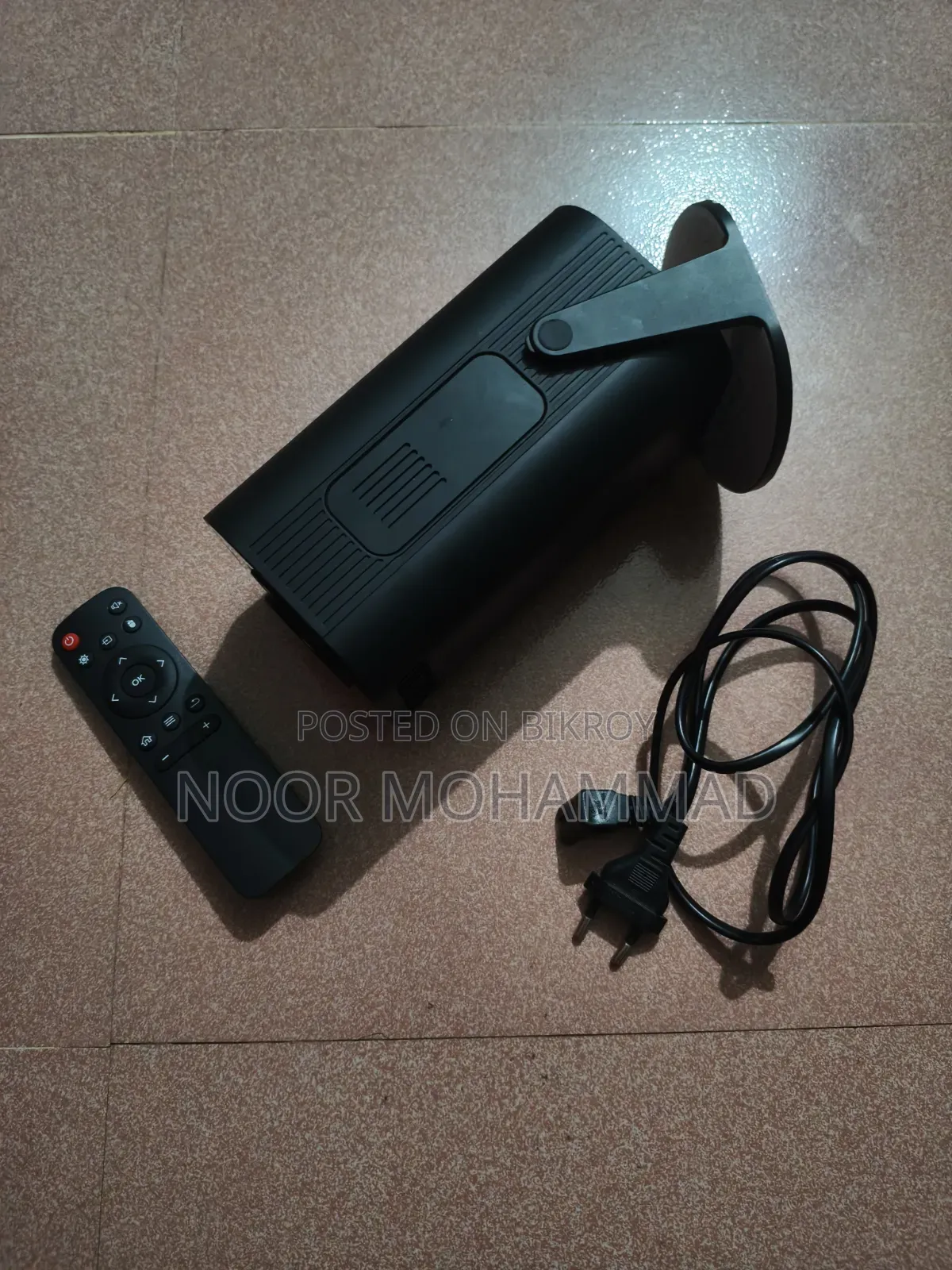 Projector HY330 2GB RAM/16GB ROM