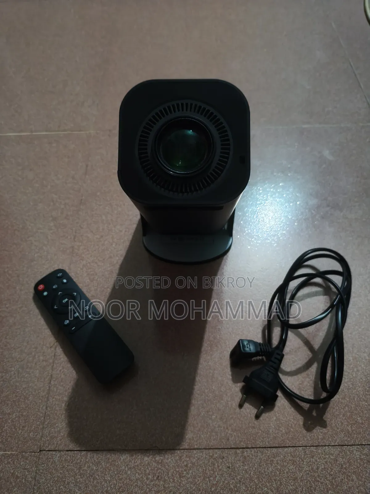 Projector HY330 2GB RAM/16GB ROM