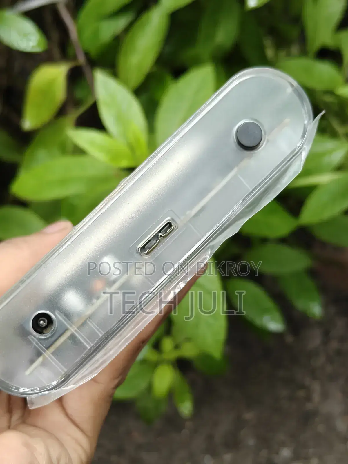 Get 12V Adapter, 6 GBPS Data Cable, 3.5 Inch HDD With Enclosure Free