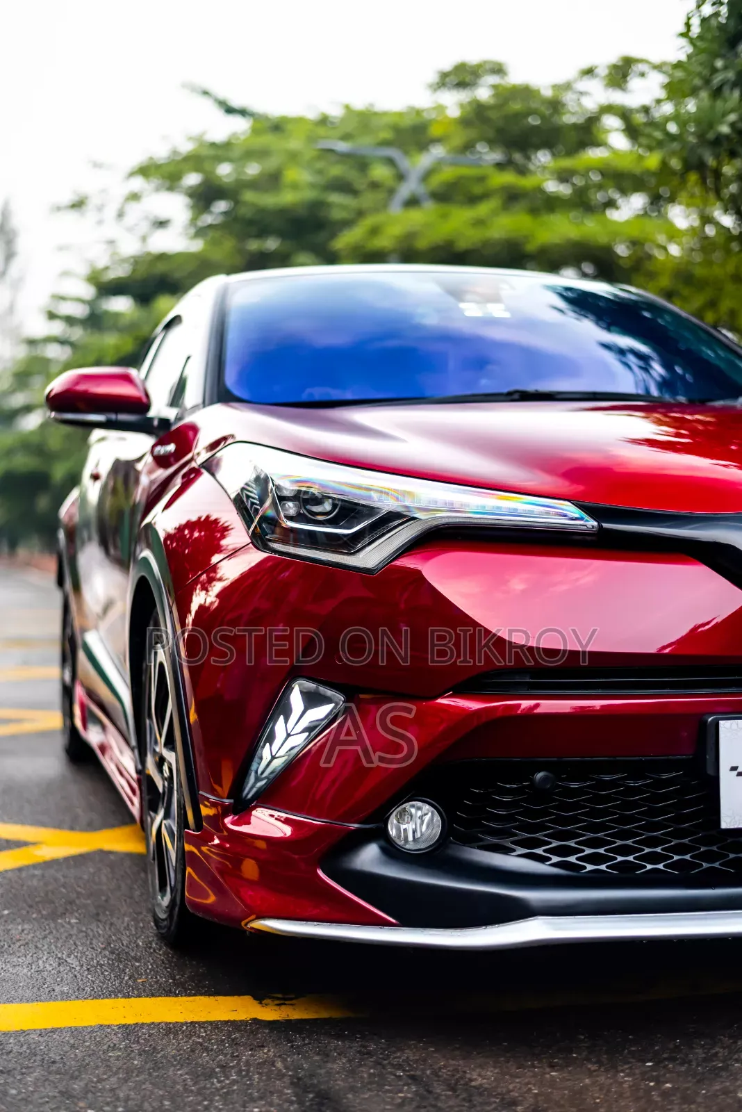 Toyota C-HR 2017 Maroon