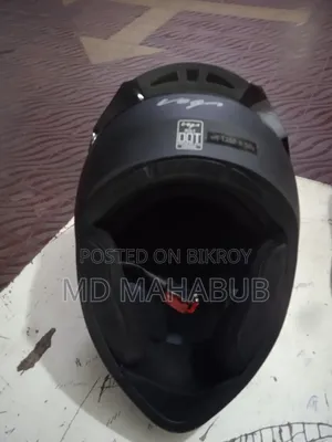 Vega Bolt Full Face Helmet for sale in fresh condition added