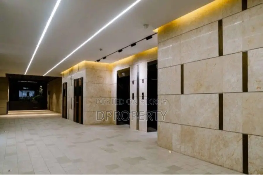 2,411 Square Feet Brand New Commercial Space Rent at 9th Floor