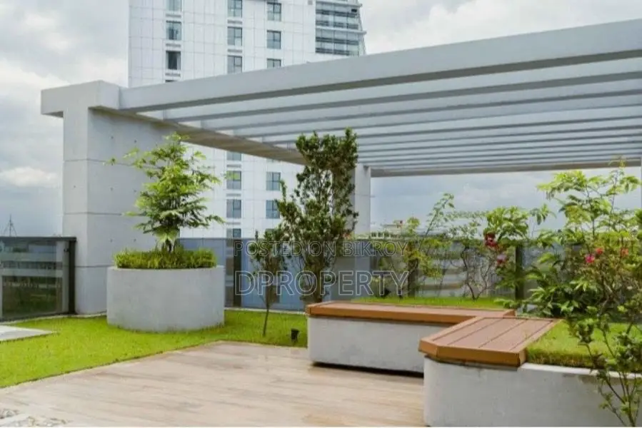 2,411 Square Feet Brand New Commercial Space Rent at 9th Floor