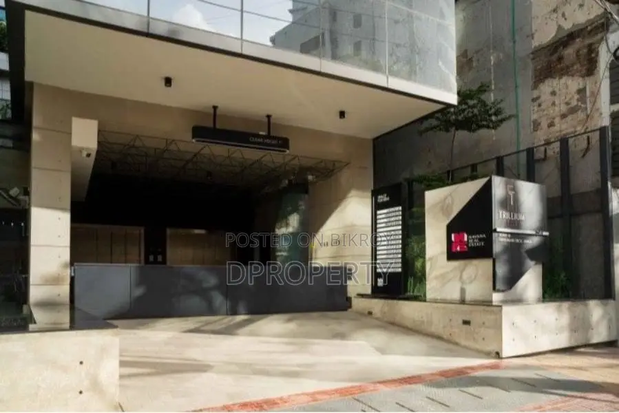 2,411 Square Feet Brand New Commercial Space Rent at 9th Floor