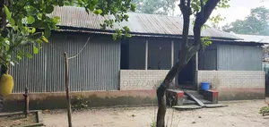 ফুলবাড়িয়ায় ফার্নিশড ২ বেডরুমের বাড়ি বিক্রয়ের জন্য